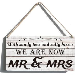 Beach Wedding Sign Funny Farmhouse With Sandy Toes Mr & Mrs Wooden Hanging Sign Plaque Rustic Retro Wall Art Decor for Home Decoration 12 x 6 Inches