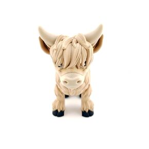 3D Printed Highland Cow Desk Decor - Multicolor Fancy Cow Figurine, Toonz Factory Hairy Cattle, Fidget Office Decor, Articulated (Small)