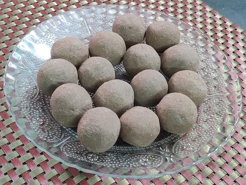كرات الطين الأحمر الكرز 200 جم in Saudi Arabia