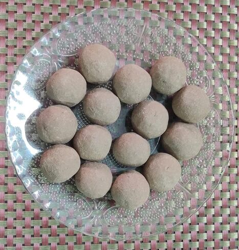 كرات الطين الأحمر الكرز 200 جم in Saudi Arabia