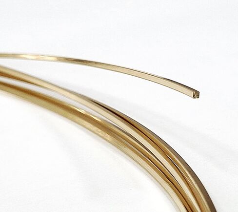 20 مقياسًا ، مربعًا ، نصف صلب ، 14/20 سلك مملوء بالذهب الأصفر - 5 أقدام - لفن المجوهرات من Wizart in Kuwait