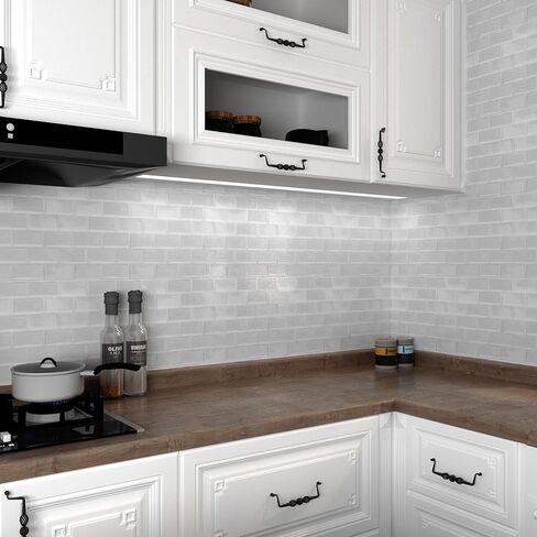 بلاط 10 ورقات قابلة للتقشير واللصق باكسبلاش، عصا ملونة خفيفة مقاس 30.48 سم × 30.48 سم على بلاط الحائط للمطبخ in Kuwait