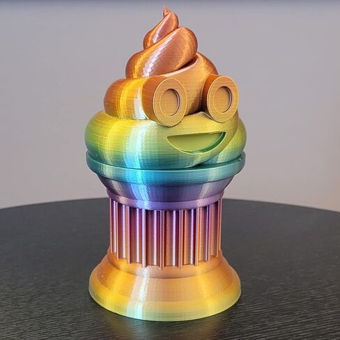 كأس تعبيري عن Poop - جائزة أو هدية مثالية - مصنوعة يدويًا مع تصنيع إضافي - بطول 15.24 سم - تتميز بوجود رمز تعبيري من الحرير الصلب الذهبي على عمود عمود in Kuwait