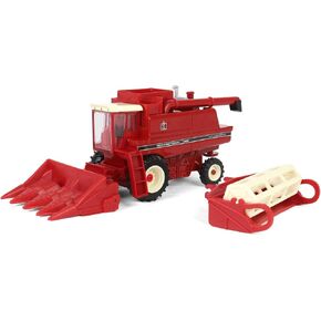 ERTL 1/64 International 1460 Combine w/Rear Wheel Assist, Corn & Grain Head 44460