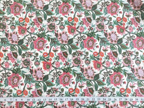 Avka Studio Hand Block Print Acced by the Yard - Precut 3 Yard 42 Inch Width - 100 ٪ مادة قطنية - نمط الأزهار الوردي - قطعة قماش هندية خفيفة لصنع قمم الصيف من النسيج الهندي وما إلى ذلك in Kuwait