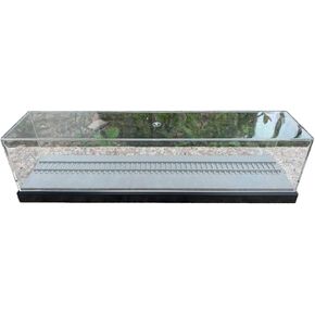 HO Scale Train Display Case; 35 x 9 x 8cm Acrylic Display Box with Orbitals