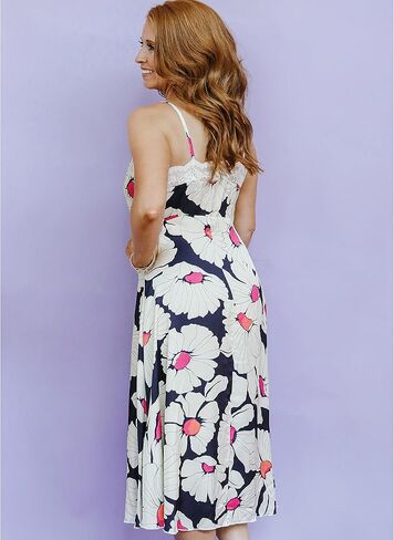 Simplicity Misses 'and Women's Pullover Slips Full Slips Pattern Kit من Madalynne intimates ، الكود S9729 ، أحجام XS-S-M-L-XL ، متعدد الألوان in Kuwait