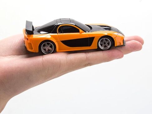 1/43 MINI 4WD RC DRIFT CAR ، 2.4G MINI MINI ELECTRIAL RC RACING MODEL مع مصابيح LED ، 15 كم/ساعة مركبة رياضية عالية السرعة in Kuwait