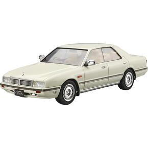 Aoshima Nissan Y31 CIMA Type Limited ’90 1:24 Model Kit