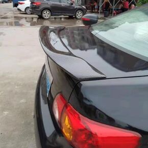 إكسسوارات السيارات لـ Toyota Corolla 2007-2013Spoiler ABS ABS (Red) 1pcs