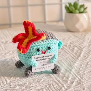 Emotional Support Dumpster Fire, 7 Pack Handmade Dumpster Fire Desk Accessories with Encouragement Card, Crochet Dumpster Fire Doll, Desk Decor Gifts for Friends, Colleague, Student(7 Colors)