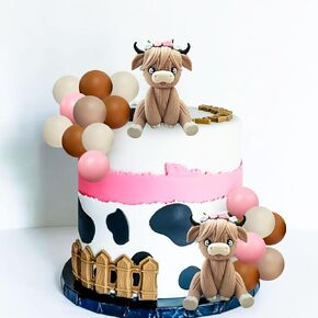 JeVenis Highland Cow Cake Decorations Cake Topper Highland Cow Baby Shower Party Birthday Party Supplies