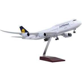 ANDSYYDS 1:150 Scale 47cm B747 Airplane Model Lufthansa 747 Aircraft Model with Lights and Landing Gear Die-cast Resin Model Airplane Kit (with Light)