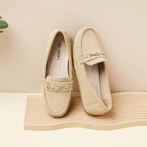 حذاء بدون كعب مريح واسع غير رسمي للنساء سهل الارتداء حذاء مسطح للنساء حذاء بدون كعب نسائي أنيق بإبزيم مناسب للمناسبات in Kuwait