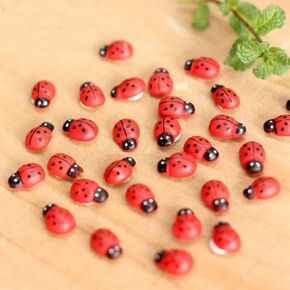20PCS Realistic Ladybug Figurines - 1 Inch Resin Garden Decor for Fairy Gardens, DIY Terrariums, Dollhouse Miniatures and Outdoor Landscape Ornaments (Red)
