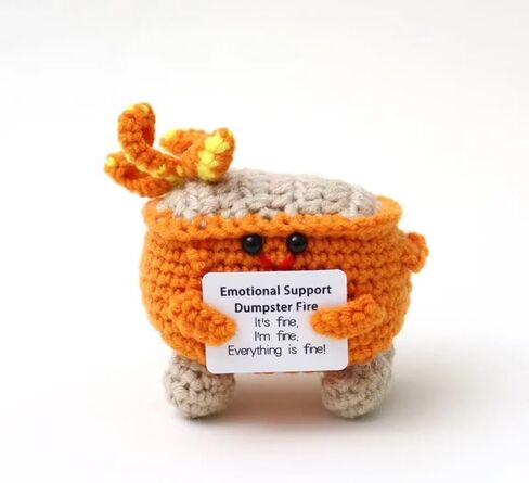 إكسسوارات مكتب النيران الوردي المخلل - الدعم العاطفي - الدعم العاطفي دمى النار يدويًا من الكروشيه اللطيف للقلق والتوتر الدعم العاطفي الدعم العاطفي ديكور مكتب الكروشيه in Kuwait