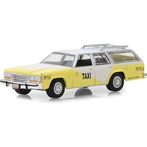 Greenlight 30002 1988 Ford LTD Crown Victoria Wagon Rosarito Beach Baja CA Mexico Taxi 1:64 Scale Hobby Exclusive