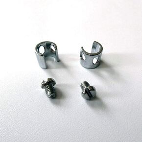 2 Set Needle Bar Thread Guard + Screw for Juki Lu-1508 1510 Lu-562 563 Dnu-1541