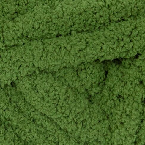 Franel Light Gray -Green Super Bulky Stunky Chenille Yarn - 8 Skeins of 226g لكل منهما - ناعم رقيق للحياك in Saudi Arabia