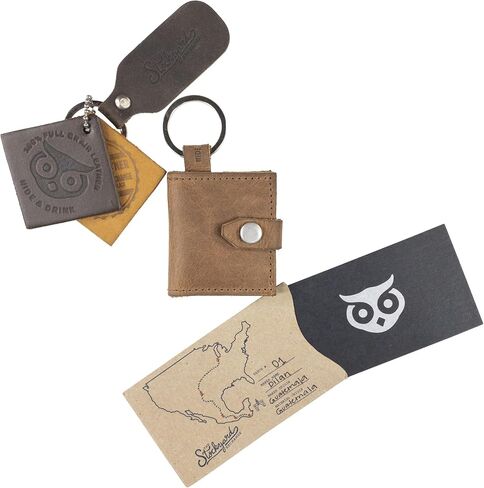 Hide & Drink, Photobook Keychain Handmade from Full Grain Leather - Single Malt Mahagony in Saudi Arabia