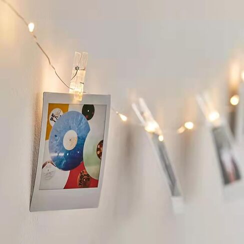 30 قطعة من مشابك الحائط المعلقة مع شرائط لاصقة، مشابك تعليق بلاستيكية مقاس 1.4 × 0.3 بوصة للصور ملصق زينة عيد الهالوين (أبيض) in Kuwait