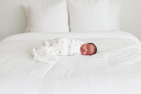 lulujo Baby Swaddle Blankets | Unisex Softest Breathable Cotton Muslin Swaddle Blanket Set | Neutral Receiving Blanket for Girls & Boys | 40in x 40in | Mushroom & Sand | 2-Count in Kuwait