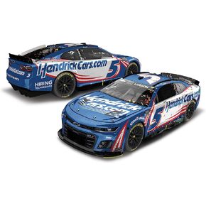 Lionel Racing NASCAR Authentics Kyle Larson No.5 Hendrickcars.com 2024 Las Vegas Motor Speedway Win 1:64 Scale HT Diecast Car with Trinket