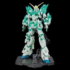 Bandai HG 1/144 RX-0 Unicorn Gundam LUMINOUS CRYSTAL BODY The Gundam Base Limited Plastic Kit