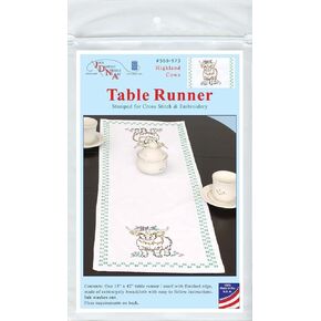 Jack Dempsey Needle Art Highland Cow Table Runner