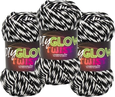 Lion Brand DIY Glow Twist Yarn ، خيوط للحياكة ، والحيوانية ، والحرف ، والأسود ، 1 حزمة in Kuwait