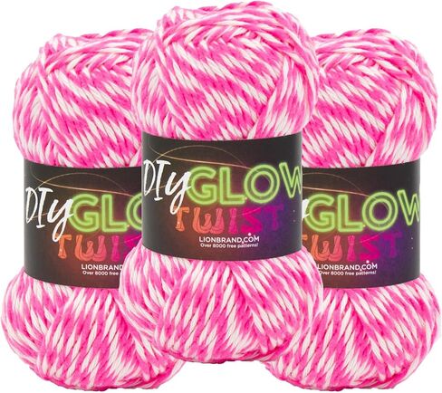 Lion Brand DIY Glow Twist Yarn ، خيوط للحياكة ، والحيوانية ، والحرف ، والأسود ، 1 حزمة in Kuwait