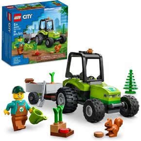 LEGO 60390 City Great Vehicles Park Tractor Farmhouse Toy, Building Kit with Toy Animals, Includes Minifigure, from 5 Years, Gift Idea