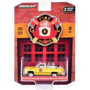 1981 Chevy K20 Scottsdale Pickup Truck Yellow & Fire Equipment Lisbon Volunteer Fire Department Maryland 1/64 Diecast Model Car by Greenlight 67020 B