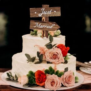 Just Married Cake Topper, Bride and Groom Rustic Wooden Arrow Wedding Cake Decoration - Natural Wood Reusable Sign for Bridal Shower Ceremony