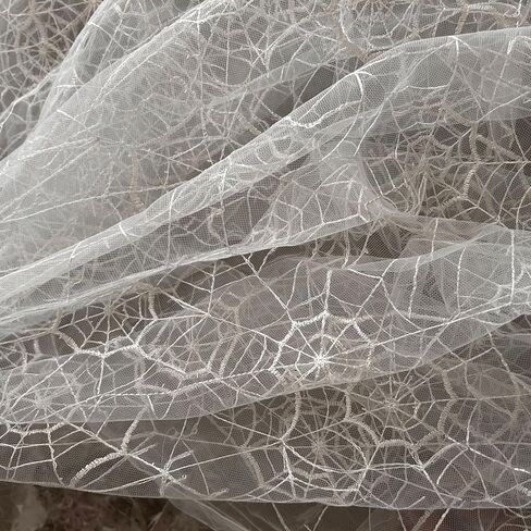النسيج SpiderWeb Lace Fabric ناعم من الدانتيل الأسود من الفناء Halloween Cobweb Tulle Fabric for Diy Top Top Party Party Displays for Table ، Decoreen Decor (White ، 3 Yard (70 × 51 in)) in Kuwait