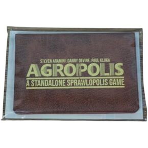 Agropolis Button Shy Wallet Game