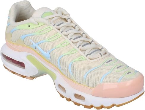 Nike womens Air Max Plus in Saudi Arabia