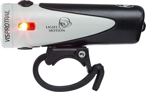 Light & Motion Vis Pro 1000 Trail والموثوقية والطاقة العالية والشحن السريع تجعل هذا الخيار الأفضل للرحلات الليلية بالإضافة إلى السلامة أثناء النهار. تتضمن 3 خيارات للتركيب على الخوذة/الشريط. in Kuwait