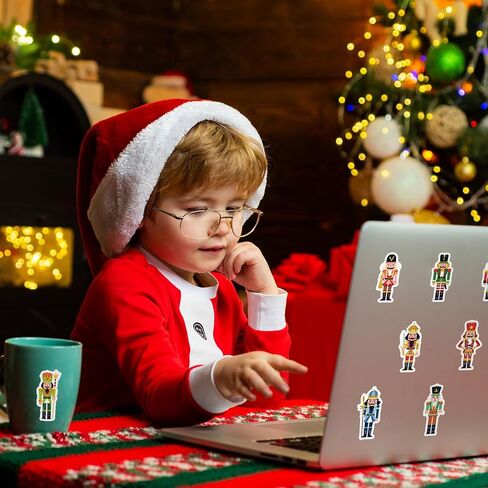 ويلين 1000pcs عيد الميلاد ملصقات Nutcracker Roll XMAS كرتون كاردراكير الملك والجندي ملصقات ملصقات لذاتي لتوصيلات ديكور حفلات عيد الميلاد ، 8 تصاميم in Kuwait