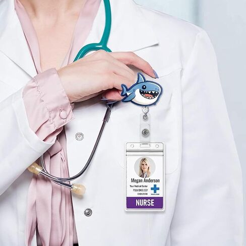 بكرة شارة قابلة للسحب ، بكرات شارة لطيفة لصاحب شارة الممرضة مع مقطع التمساح لأقرش المعلم الطبيب in Kuwait