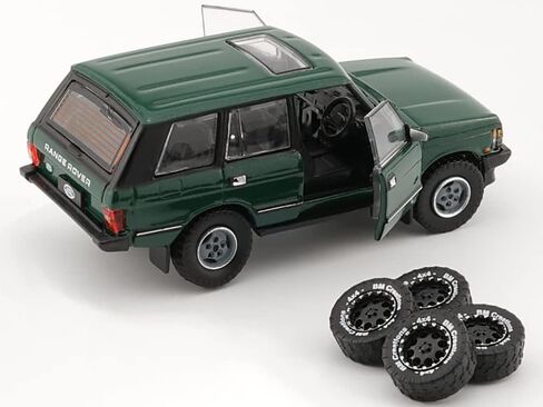 كلاسيكي LSE RHD (محرك اليد اليمنى) أخضر مع فتحة سقف مع عجلات إضافية 1/64 DIECAST MODEL CAR 64B0182 in Saudi Arabia