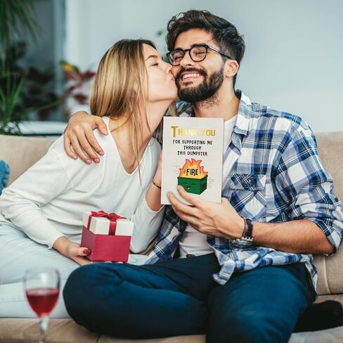 بطاقة Funny Thank You Card - Dumpster Fire Design Artituder Getting Card for Friends ، أو مغادرة زميل في العمل ، أو وداعًا ، أو لمجرد هدية (5.5 × 8 بوصة ، رقائق ذهبية ، مغلف) in Kuwait