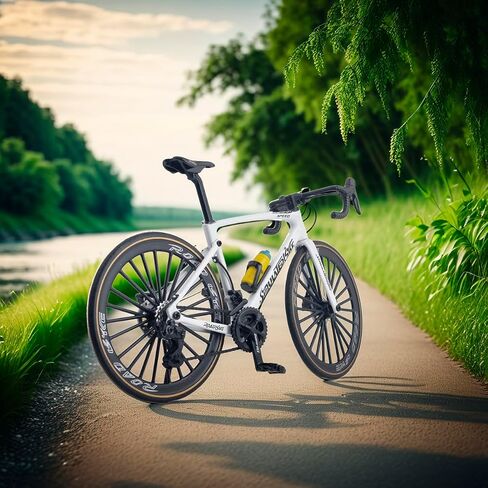 1:8 Scale Alloy Racing Bike Toy Bicycle Model Road Bike Toy Road Bike Miniature Cake Topper Desktop Decoration Crafts for Cycling Lovers Bike Racers Athletes Children (Black) in Saudi Arabia