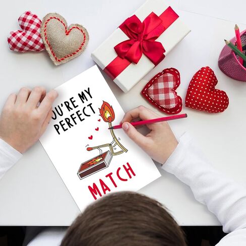 بطاقة هدايا عيد ميلاد مضحكة للرجال نساء ، بطاقة الذكرى السنوية الحب لصديقها ، هدية عيد الحب سعيد من صديقته ، أنت مباراة مثالية لي in Kuwait