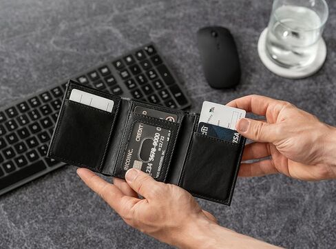 محفظة Rico Industries NFL Las Vegas Raiders Premium محفورة بالليزر من الجلد البني النباتي قابلة للطي - تصميم نحيف ولكنه متين - مثالية لإظهار فخر فريقك أو هديتك in Kuwait