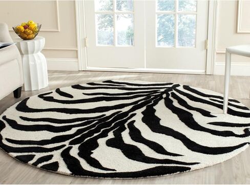 SAFAVIEH Cambridge Collection Accent Rug - 2' x 3', Ivory & Dark Grey, Handmade Animal Print Wool, Ideal for High Traffic Areas in Entryway, Living Room, Bedroom (CAM709A) in Saudi Arabia