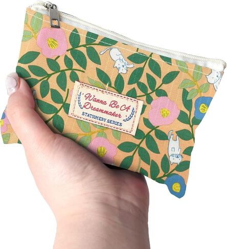 حافظة أقلام ذات سعة كبيرة تحمل 60 قلم رصاص أو 50 قلمًا، حقيبة أقلام رصاص جمالية ناعمة متعددة الوظائف مع مجموعة قرطاسية صغيرة بسحاب منظم لتخزين مستحضرات التجميل في المكتب والمنزل والسفر. غابة سوداء in Saudi Arabia
