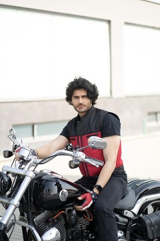 Daniel Smart Men’s Motorcycle Mesh Vest Low side Biker & Breathable Riding Gear Summer Vest with Zipper Closure in Kuwait