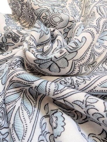 Women's Lightweight Summer Scarf with Tassels in Saudi Arabia