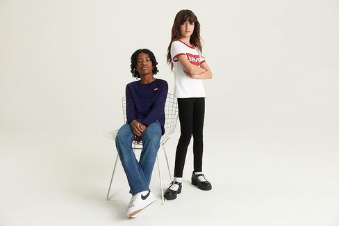 Levi's Girls' Skinny Fit Pull on Jeggings in Saudi Arabia